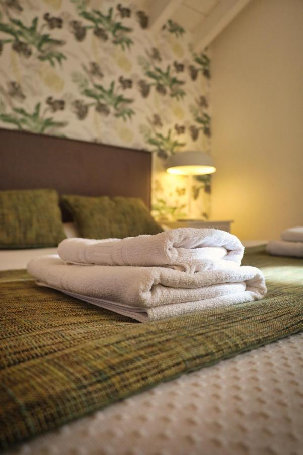 Onís Finca La Caseria Apartamentos מראה חיצוני תמונה