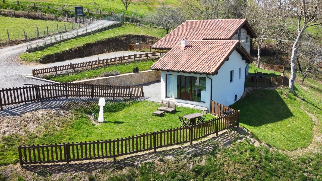 Onís Finca La Caseria Apartamentos מראה חיצוני תמונה